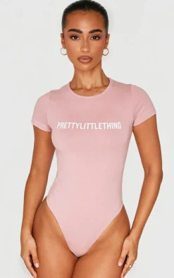 Outlet PrettyLittleThing Petite Logo Detail Short Sleeve Bodysuit Light Pink