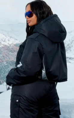 PrettyLittleThing Puffer Jackets*Plus Reflective Panel Pull Over Cropped Puffer Coat