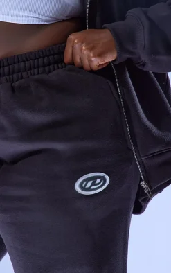 Sale PrettyLittleThing Plus Logo Badge Wide Leg Sweatpants Black