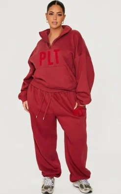 New PrettyLittleThing Plus Borg Applique Cuffed Sweatpants Dark Red