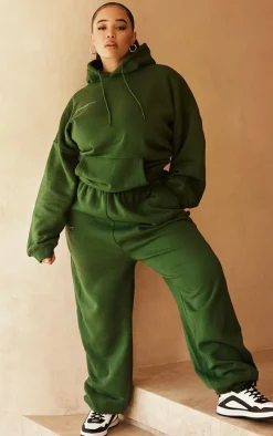 Sale PrettyLittleThing Plus Est 2012 Printed Oversized Hoodie Forest Green