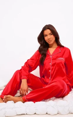 PrettyLittleThing Christmas Pajamas*Contrast Piping Satin Long PJ Set
