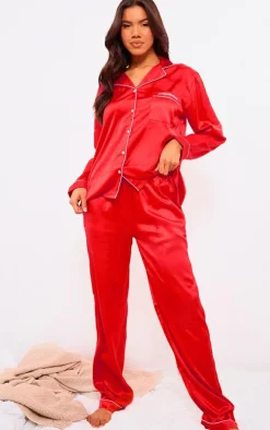 PrettyLittleThing Christmas Pajamas*Contrast Piping Satin Long PJ Set