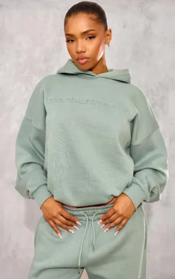 Online PrettyLittleThing Athletics Club Embossed Graphic Oversized Hoodie Sage
