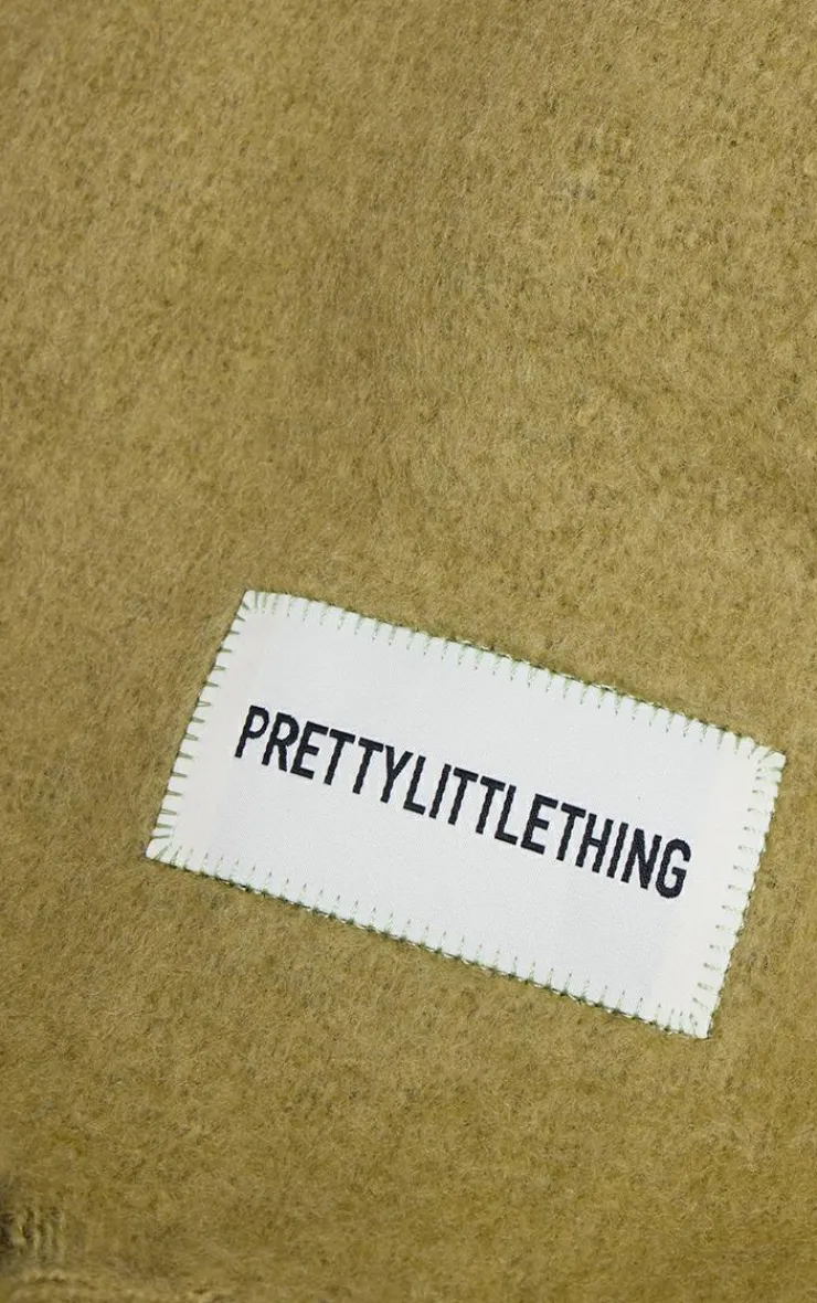 PrettyLittleThing Scarves & Gloves*Tab Fuzzy Blanket Scarf