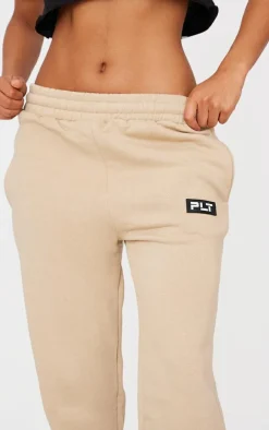New PrettyLittleThing Badge Detailed Straight Leg Sweatpants Sand