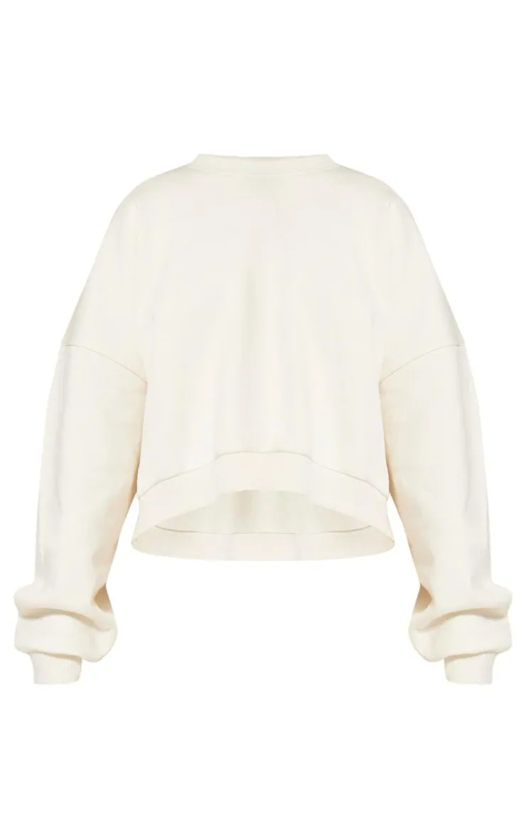 PrettyLittleThing Cream Sweatsuits*Premium Studio Print Boxy Sweatshirt