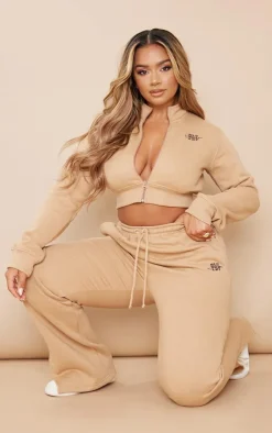 Best PrettyLittleThing Shape Embroidered Cropped Zip Sweat Camel