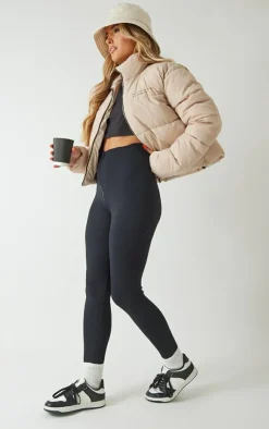 PrettyLittleThing Gym Wear*Text Front Funnel Neck Cropped Puffer Jacket