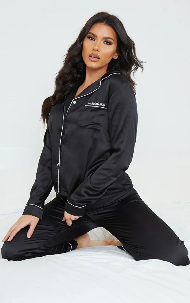 PrettyLittleThing Christmas Shop*Tall Contrast Piping Satin Long PJ Set