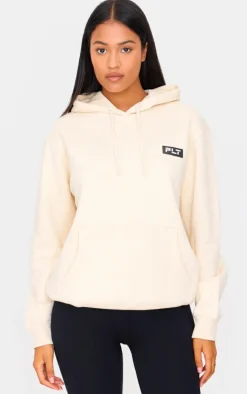 Outlet PrettyLittleThing Tall Oversized Badge Detail Hoodie Cream