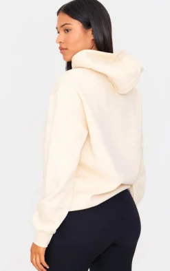 Outlet PrettyLittleThing Tall Oversized Badge Detail Hoodie Cream