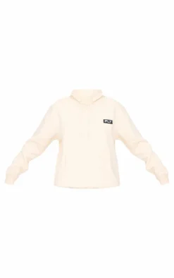 Outlet PrettyLittleThing Tall Oversized Badge Detail Hoodie Cream