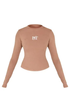 PrettyLittleThing T-Shirts*Ribbed Embroidered Long Sleeve T Shirt
