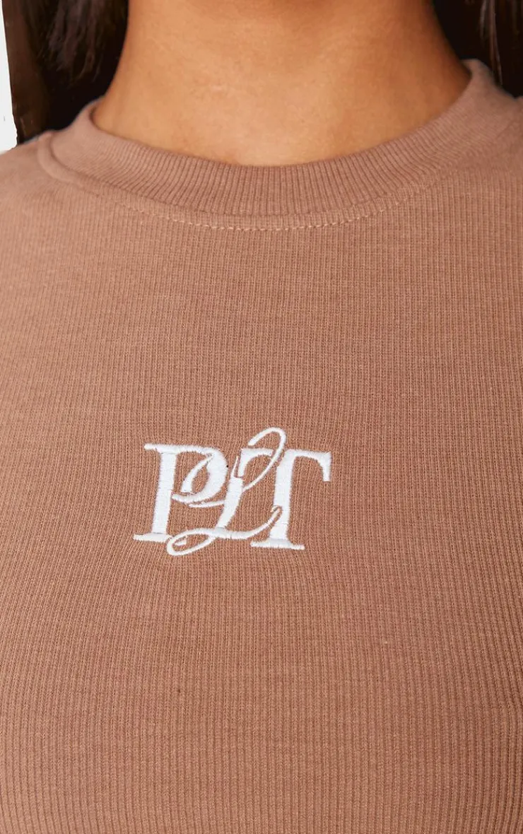 PrettyLittleThing T-Shirts*Ribbed Embroidered Short Sleeve T Shirt