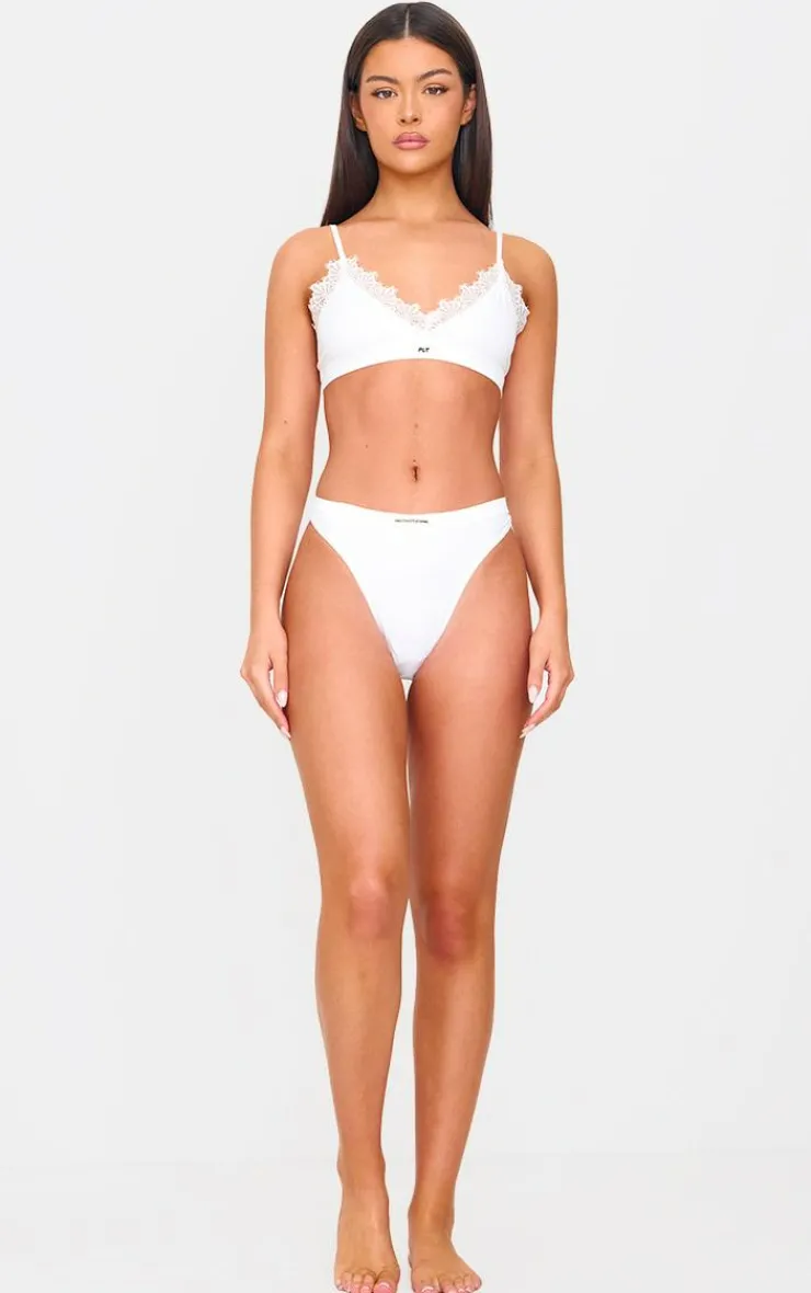 PrettyLittleThing Stocking Stuffers*Badge Lace Trim Bralette