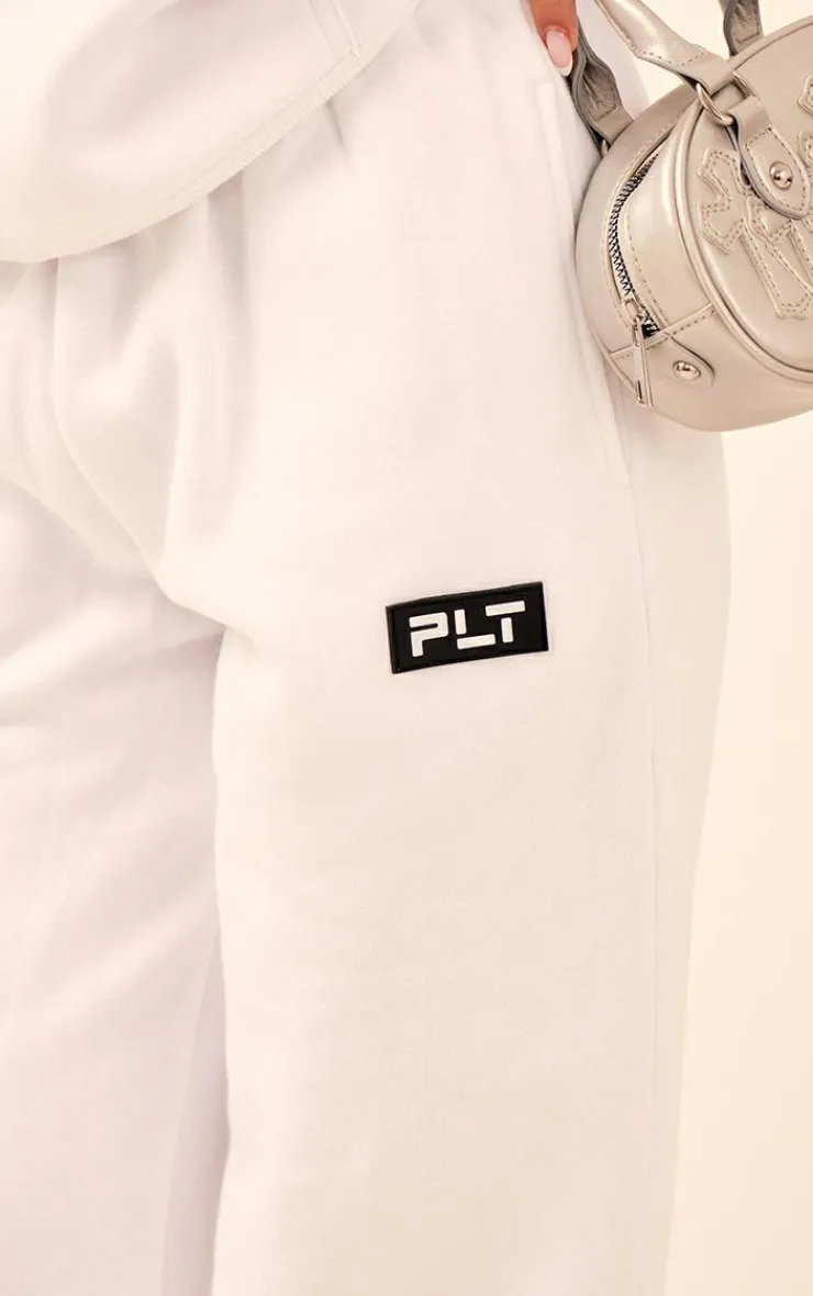 PrettyLittleThing Graphic Sweatsuits*Logo Badge Detail Straight Leg Sweatpants