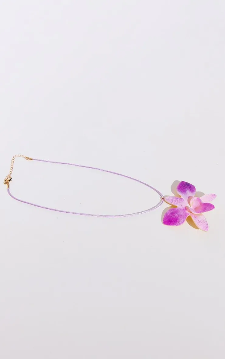 PrettyLittleThing Necklaces*Ombre Flower String Necklace