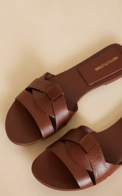 PrettyLittleThing Mules*Real Leather Round Toe Strap Mule Flat Sandals