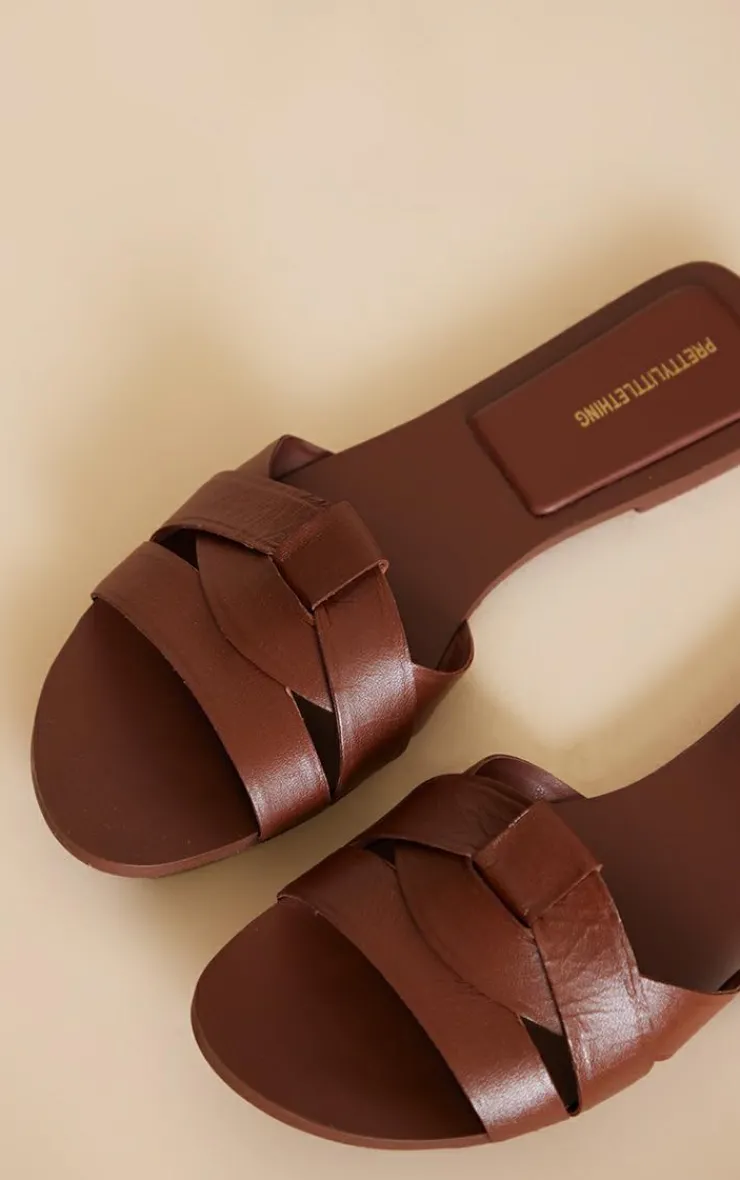 PrettyLittleThing Mules*Real Leather Round Toe Strap Mule Flat Sandals