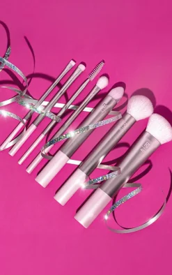 PrettyLittleThing Makeup Brushes & Tools*Real Techniques Travel Fantasy Mini Brush Set