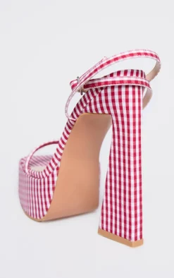 PrettyLittleThing Platforms*Gingham Square Toe Platform Heeled Sandals