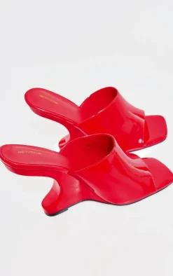 PrettyLittleThing Mules*Patent Pu Cut Out Heeled Mule Wedges