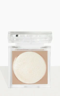 PrettyLittleThing Highlighter*Revolution Beam Bright Highlighter