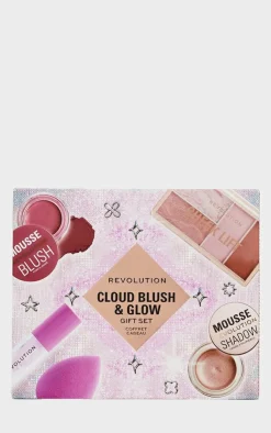 PrettyLittleThing Christmas Shop*Revolution Cloud Blush And Glow Highlight Gift Set