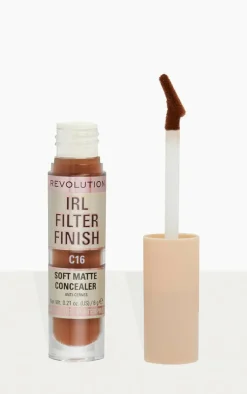 PrettyLittleThing Contouring*Revolution Irl Filter Finish Concealer -
