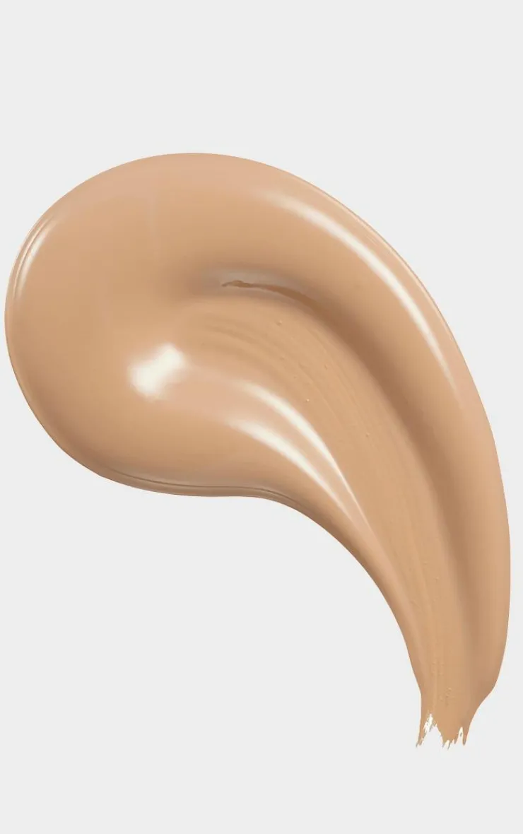 PrettyLittleThing Contouring*Revolution Irl Filter Finish Concealer -