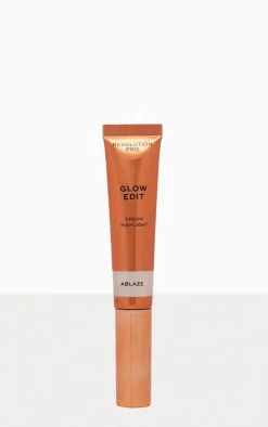 PrettyLittleThing Highlighter*Revolution Pro Glow Edit Cream Highlighter -