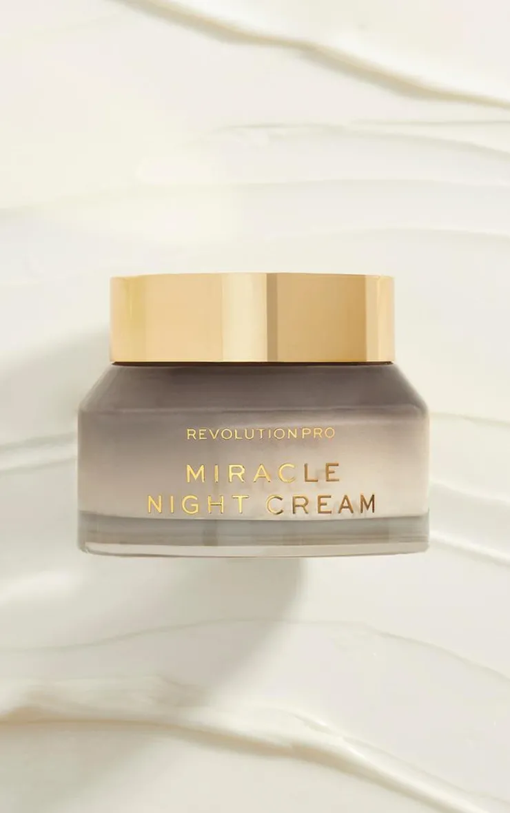 PrettyLittleThing Moisturizers*Revolution Pro Miracle Night Cream
