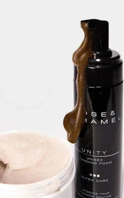 PrettyLittleThing Tanning*Rose & Caramel Fake Tan & Removal Scrub Bundle