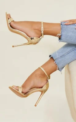 PrettyLittleThing Wide Fit Sandals*Wide Fit Clover Single Strap Heeled Sandal