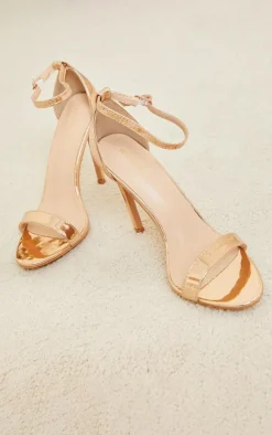 PrettyLittleThing Wide Fit Sandals*Wide Fit Clover Single Strap Heeled Sandal
