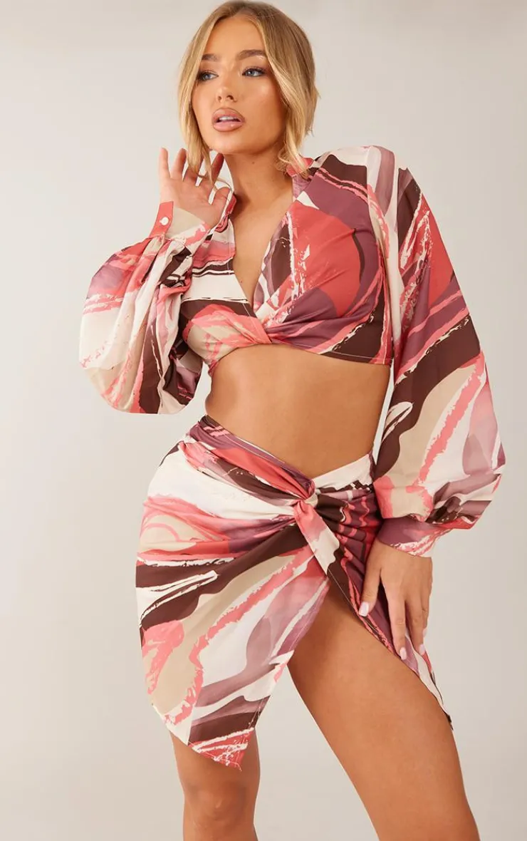 Hot PrettyLittleThing Printed Twist Front Balloon Sleeve Crop Top Rose