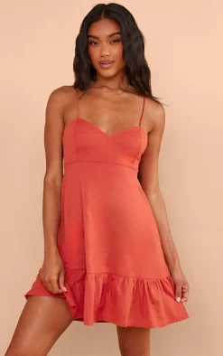 Tierred Cross Back Shift Dress-PrettyLittleThing Hot