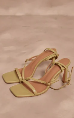 PrettyLittleThing Heeled Sandals*PU Square Toe Asymmetric Buckle Strap Heeled Sandals