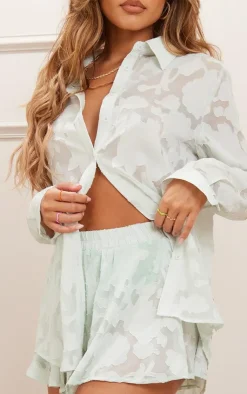 Best PrettyLittleThing Sheer Floral Textured Floaty Shorts Sage Green