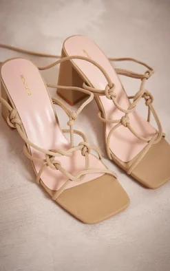 PrettyLittleThing Lace Up Heels*Lycra Square Toe Knotted Strappy Block Heeled Lace Up als