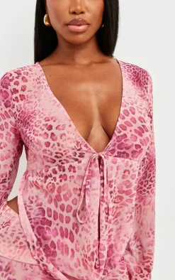 Sale PrettyLittleThing Shape Chiffon Leopard Printed Long Sleeve Plunge Top Baby Pink
