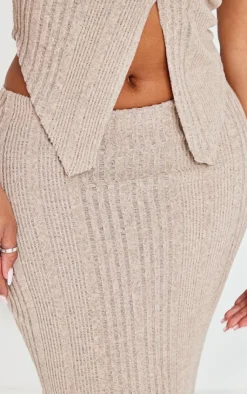 New PrettyLittleThing Shape Brushed Rib Fishtail Maxi Skirt Beige