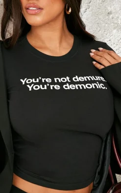PrettyLittleThing T-Shirts*Shape Demure Graphic Baby Tee