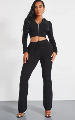 New PrettyLittleThing Shape Knitted Zip Through Jacket Black