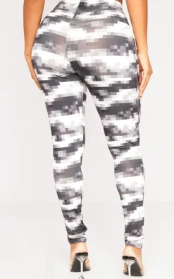 Sale PrettyLittleThing Shape Pixel Camo Slinky Leggings Black