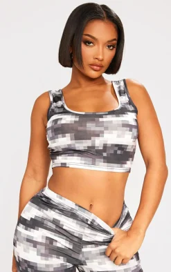 Sale PrettyLittleThing Shape Pixel Camo Slinky Leggings Black