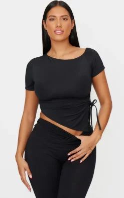 PrettyLittleThing T-Shirts*Shape Sculpt Asymmetric Rushed Side T-shirt