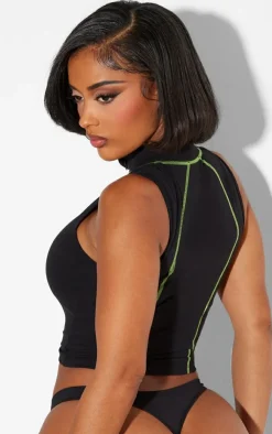 PrettyLittleThing Snatched*Shape Sculpted Contrast Stitch Zip Front Sleeveless Top