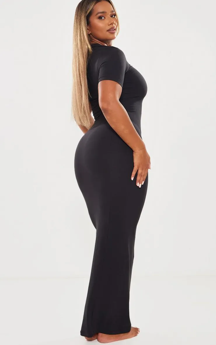 PrettyLittleThing Snatched*Shape Sculpted Short Sleeve Maxi Dress